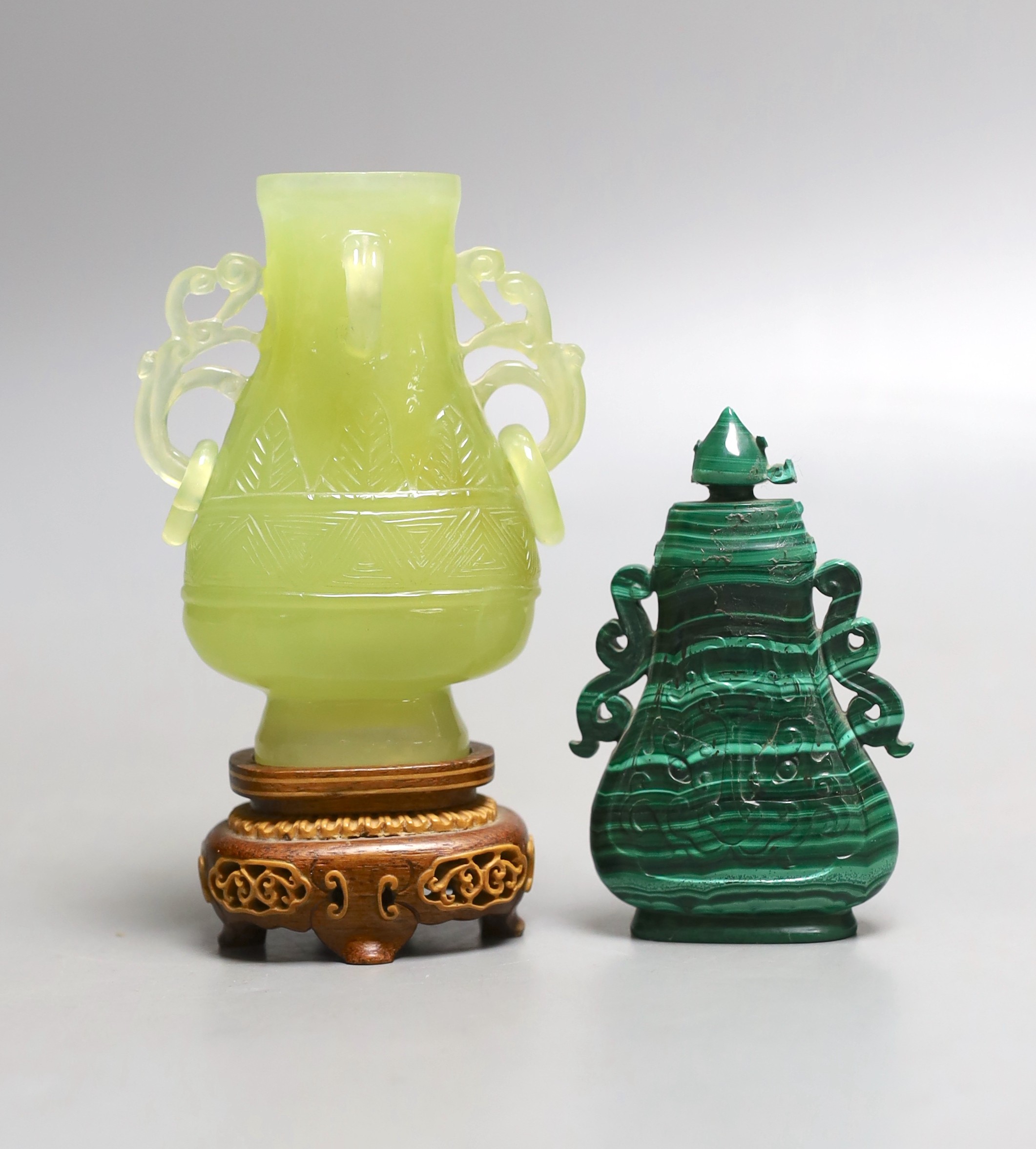 A Chinese malachite vase and cover, 9.5cm and a bowenite jade vase